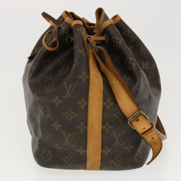 LOUIS VUITTON Monogram Petit Noe Shoulder Bag M42226 LV Auth 41088 - Picture 3 of 16